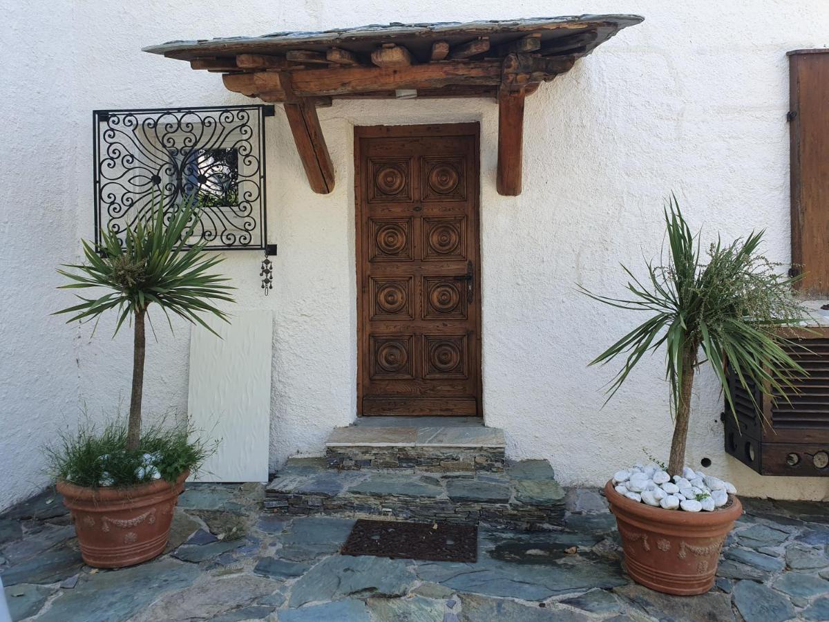 Maison De Charme Avec Piscine Et Vue Exceptionnelle Scolca ภายนอก รูปภาพ